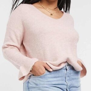 Vero Moda Pink V-Neck Sweater in pink